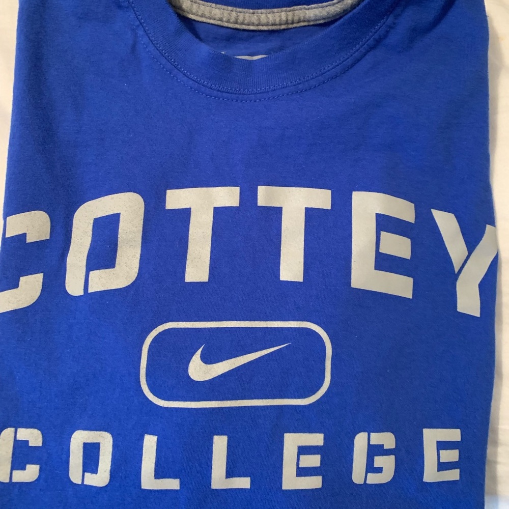 Nike shirt
